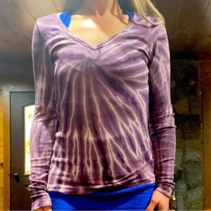 Hard tail long sleeve